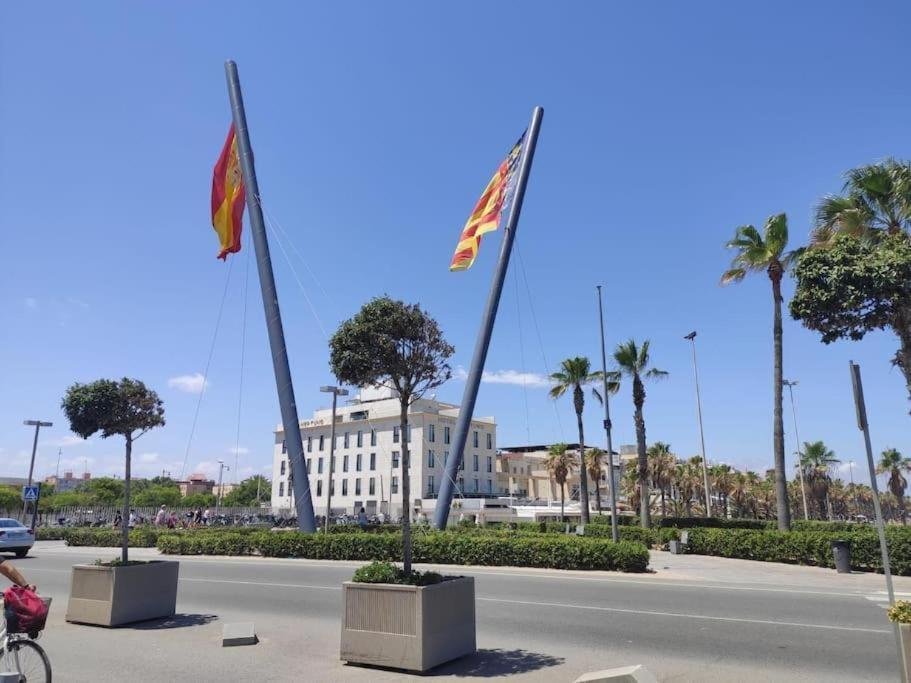 El Rinconcito Del Cabanyal Valencia Apartment Luaran gambar