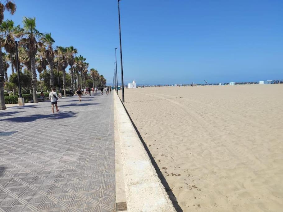 El Rinconcito Del Cabanyal Valencia Apartment Luaran gambar